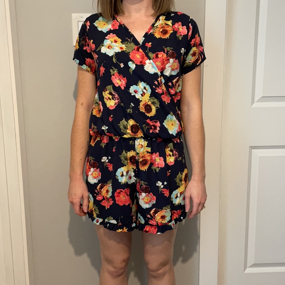 Floral romper size S